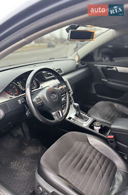 Седан Volkswagen Passat 2011 в Запорожье