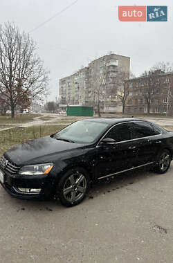 Седан Volkswagen Passat 2012 в Новгород-Сіверському