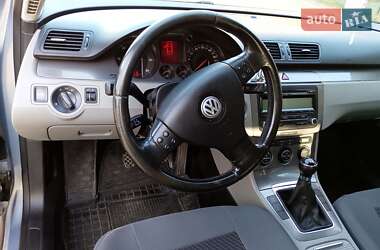 Універсал Volkswagen Passat 2009 в Стрию