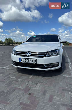 Volkswagen Passat 2011