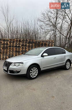 Седан Volkswagen Passat 2008 в Запоріжжі