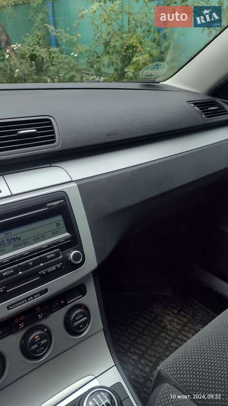 Універсал Volkswagen Passat 2008 в Вінниці