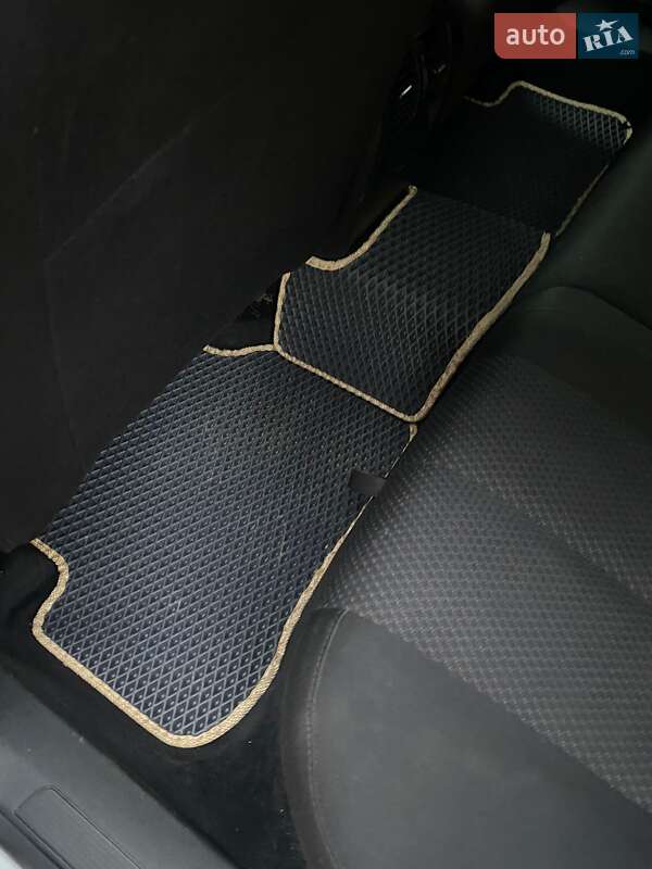 Универсал Volkswagen Passat 2007 в Березному