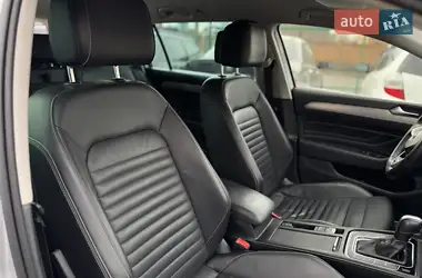 Volkswagen Passat 2019