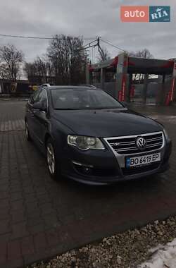 Універсал Volkswagen Passat 2010 в 