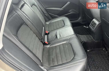 Седан Volkswagen Passat 2014 в Львове