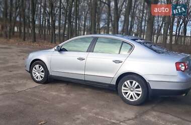 Седан Volkswagen Passat 2006 в Умани