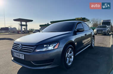 Седан Volkswagen Passat 2012 в Млиніві