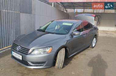 Volkswagen Passat 2013 Volkswagen Passat 2013