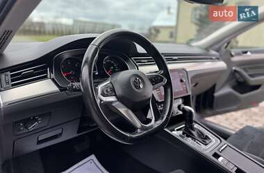 Універсал Volkswagen Passat 2020 в Дрогобичі