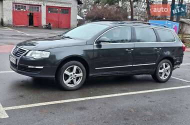 Універсал Volkswagen Passat 2006 в Києві