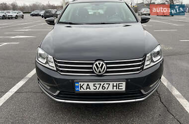 Универсал Volkswagen Passat 2010 в Киеве