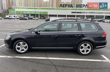 Универсал Volkswagen Passat 2010 в Киеве