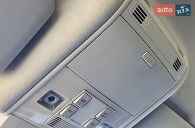 Седан Volkswagen Passat 2015 в 