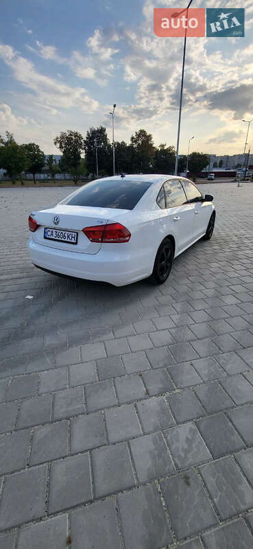 Седан Volkswagen Passat 2014 в Черкасах