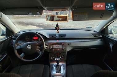 Универсал Volkswagen Passat 2006 в Тячеве