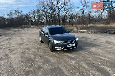 Універсал Volkswagen Passat 2012 в Кропивницькому