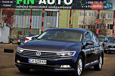 Седан Volkswagen Passat 2016 в Черкасах