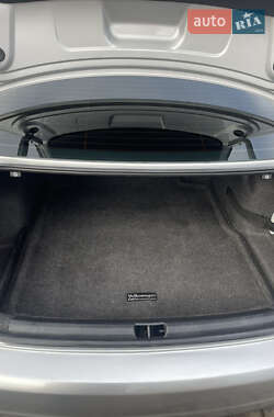 Седан Volkswagen Passat 2012 в 