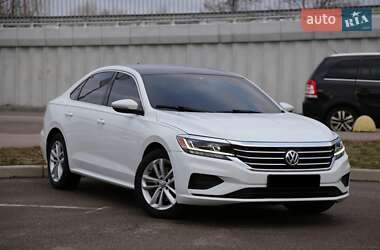 Седан Volkswagen Passat 2020 в Києві