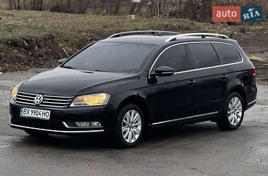 Універсал Volkswagen Passat 2011 в Харкові