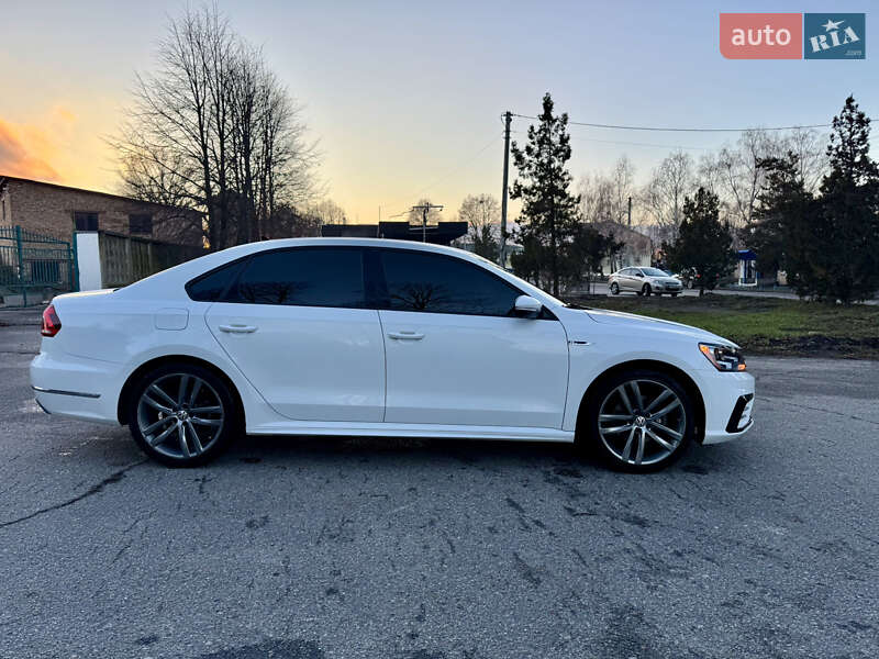 Седан Volkswagen Passat 2018 в Пирятине