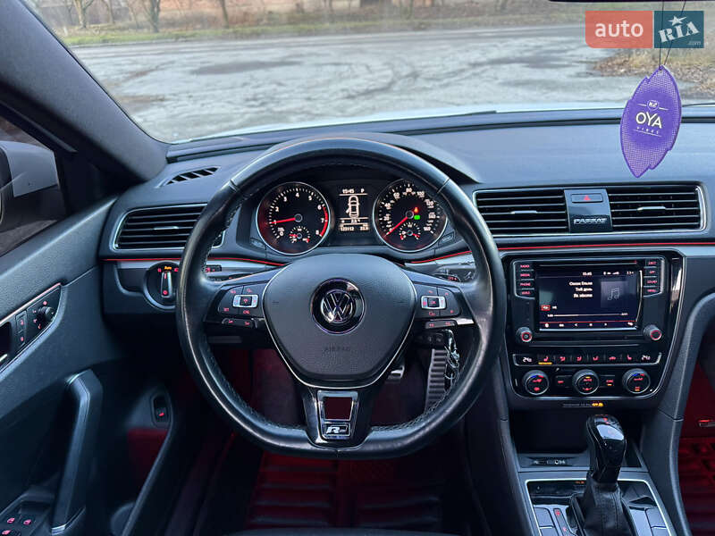 Седан Volkswagen Passat 2018 в Пирятине