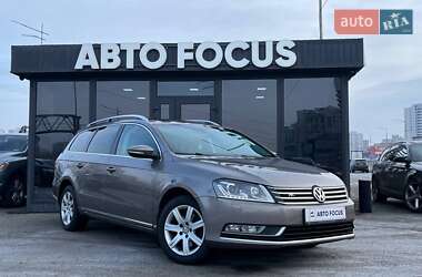 Універсал Volkswagen Passat 2011 в Києві