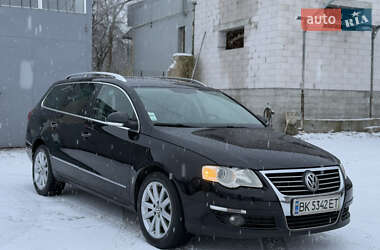 Універсал Volkswagen Passat 2007 в Рівному