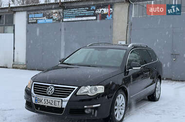 Універсал Volkswagen Passat 2007 в Рівному