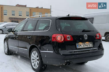 Універсал Volkswagen Passat 2007 в Рівному