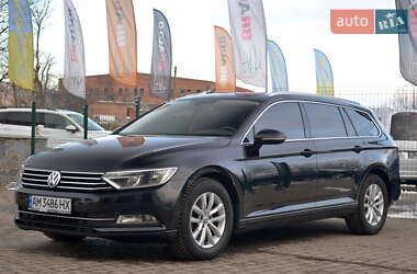 Універсал Volkswagen Passat 2015 в Бердичеві