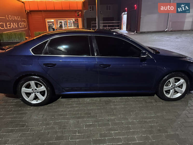 Седан Volkswagen Passat 2013 в Сумах