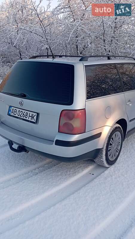 Універсал Volkswagen Passat 2001 в Мурованих Курилівцях