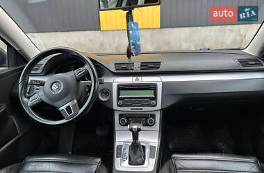Универсал Volkswagen Passat 2010 в 