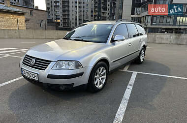 Універсал Volkswagen Passat 2004 в Києві