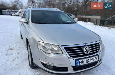 Volkswagen Passat 2010