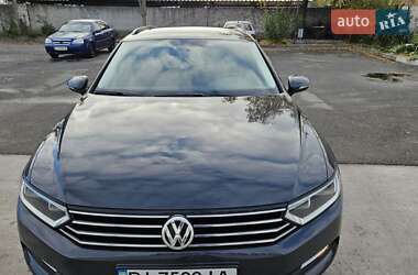 Універсал Volkswagen Passat 2015 в Кременчуці