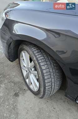 Седан Volkswagen Passat 2011 в 