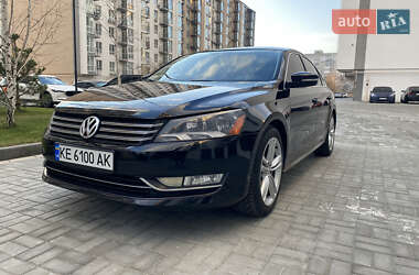 Седан Volkswagen Passat 2013 в Днепре