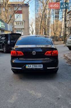 Седан Volkswagen Passat 2012 в Дніпрі