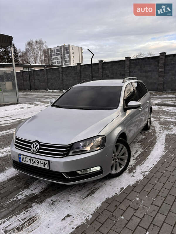 Универсал Volkswagen Passat 2012 в Березному