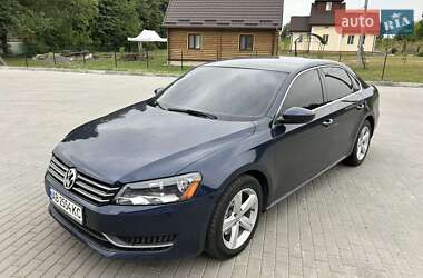 Седан Volkswagen Passat 2012 в Бершаді