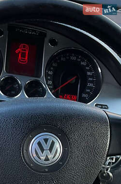 Седан Volkswagen Passat 2008 в 
