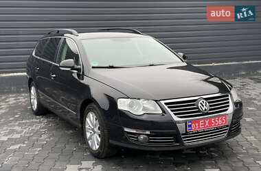 Універсал Volkswagen Passat 2010 в Кам'янець-Подільському