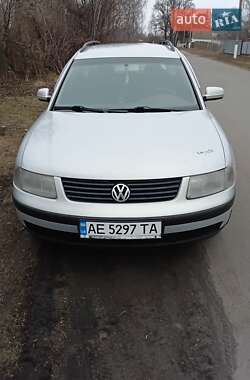 Универсал Volkswagen Passat 2000 в Миргороде