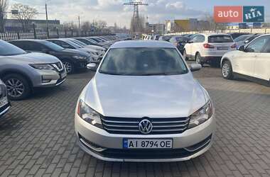 Седан Volkswagen Passat 2014 в Николаеве