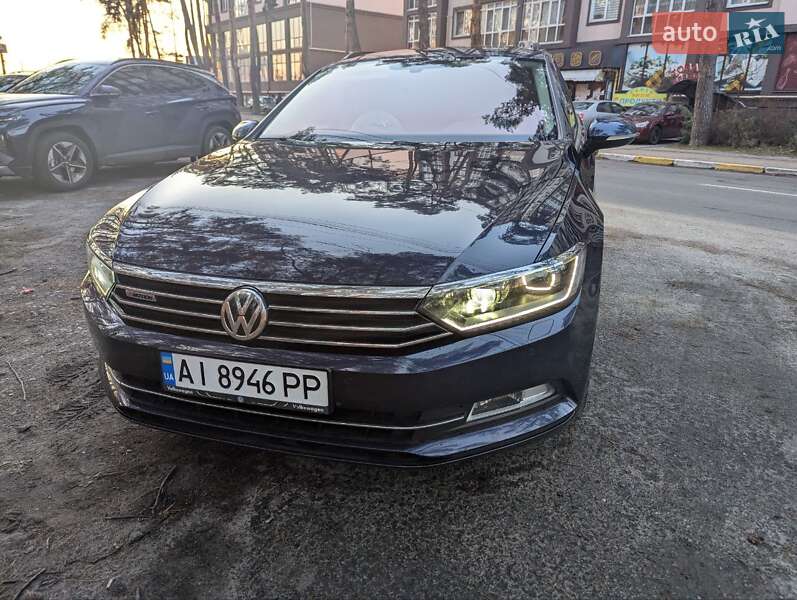 Универсал Volkswagen Passat 2017 в Киеве