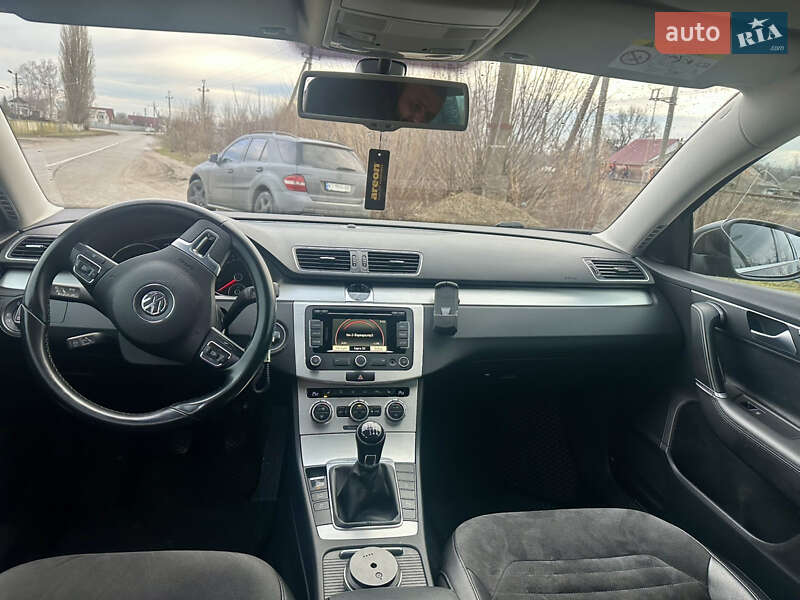 Универсал Volkswagen Passat 2014 в Барышевке