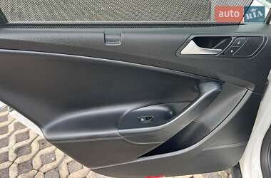 Седан Volkswagen Passat 2008 в 